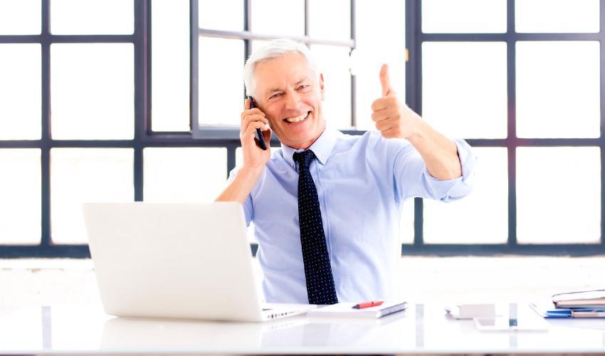 Managers' Pay to Be Tied to the Long Term Results